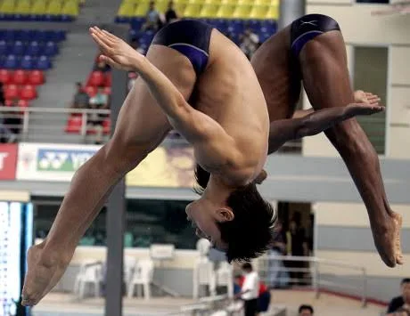 มีฤทธิ์ อินสว่าง นักกระโดดน้ำทีมชาติไทย [