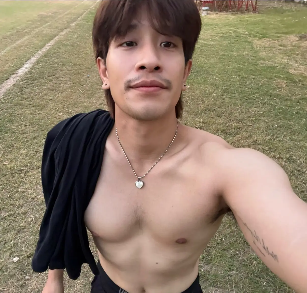 รักครูตำรวจทหาร