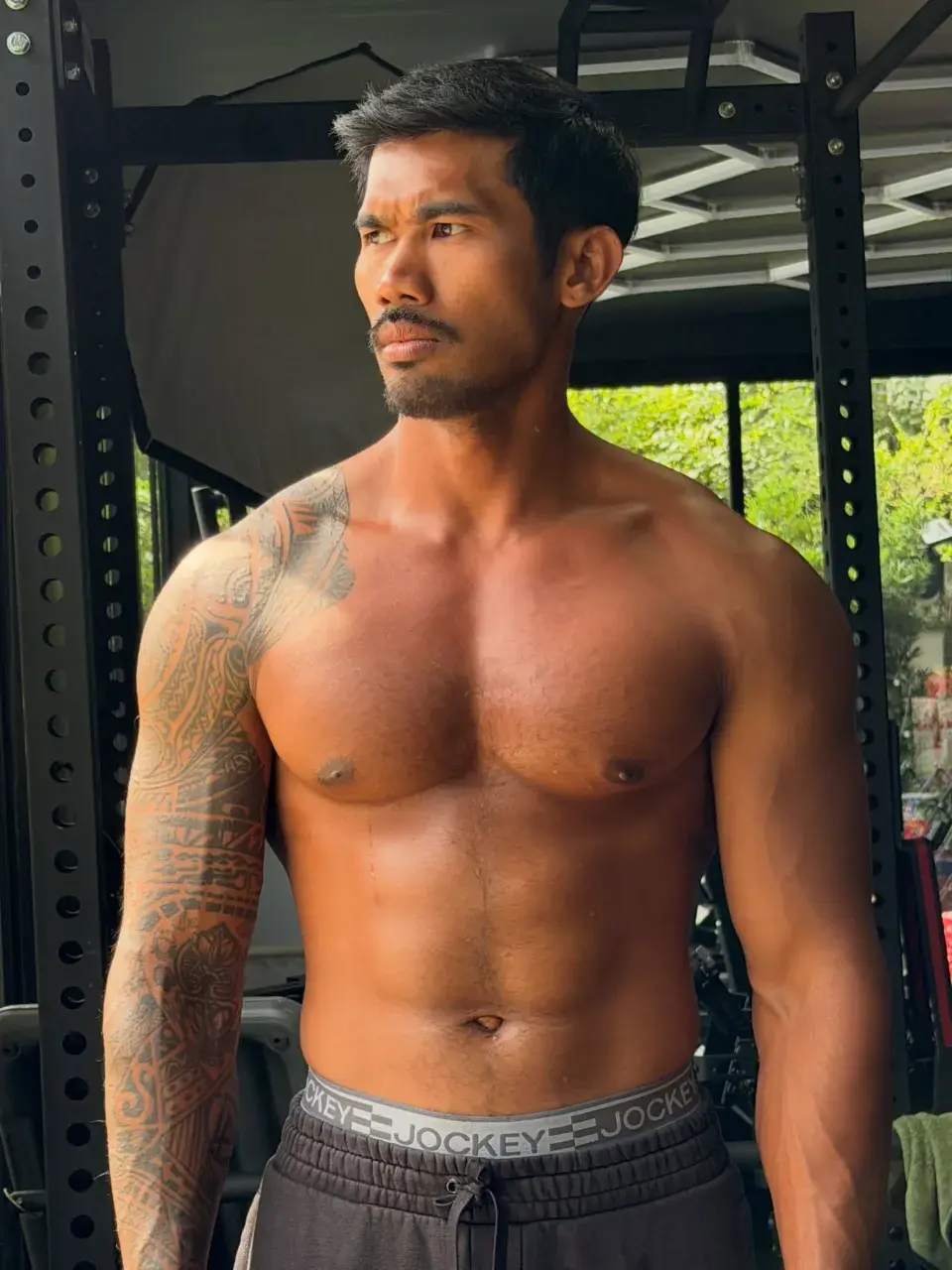 เสวหนวดหนักมาก