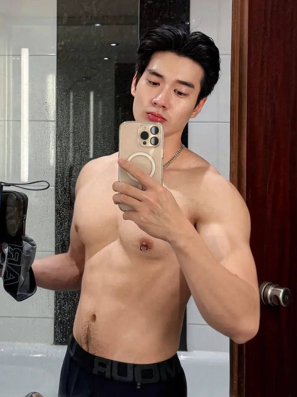 ยั่วไม่ยั้ง