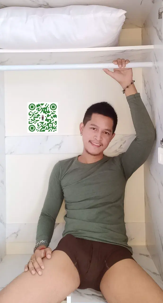 เป้าตุงเป็นลำ‼️