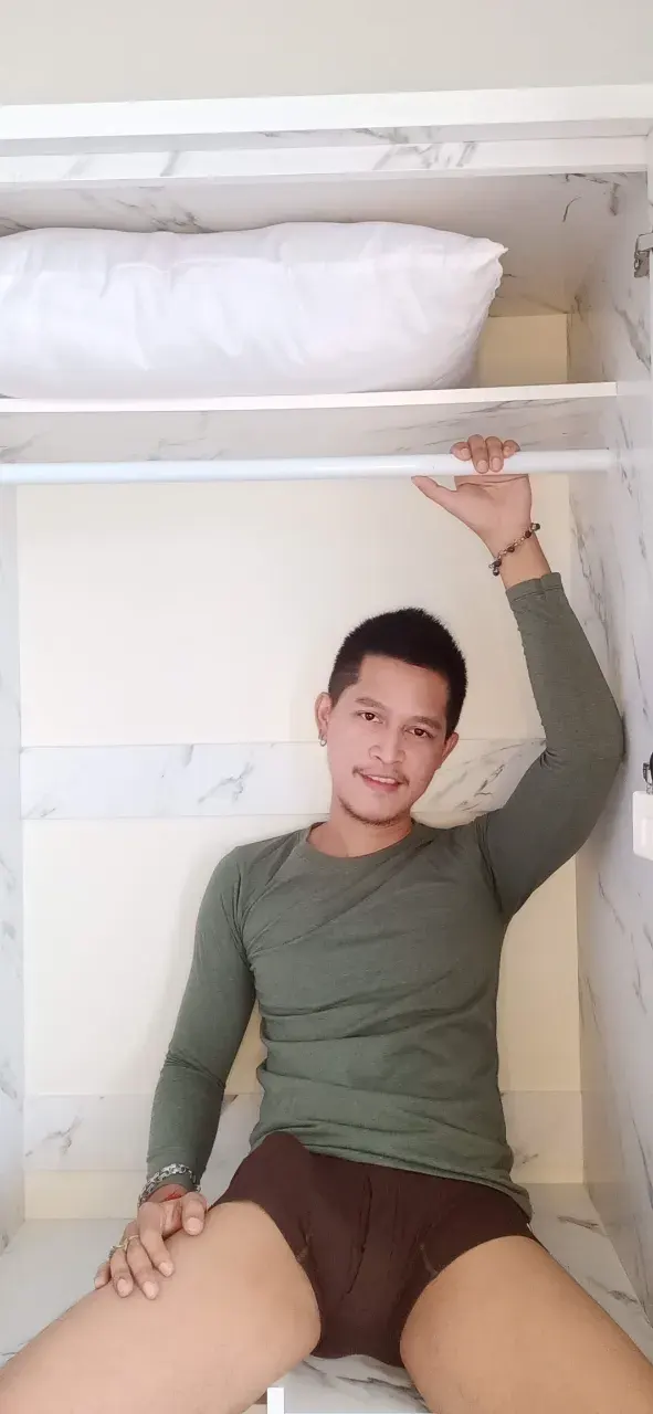 เป้าตุงเป็นลำ‼️