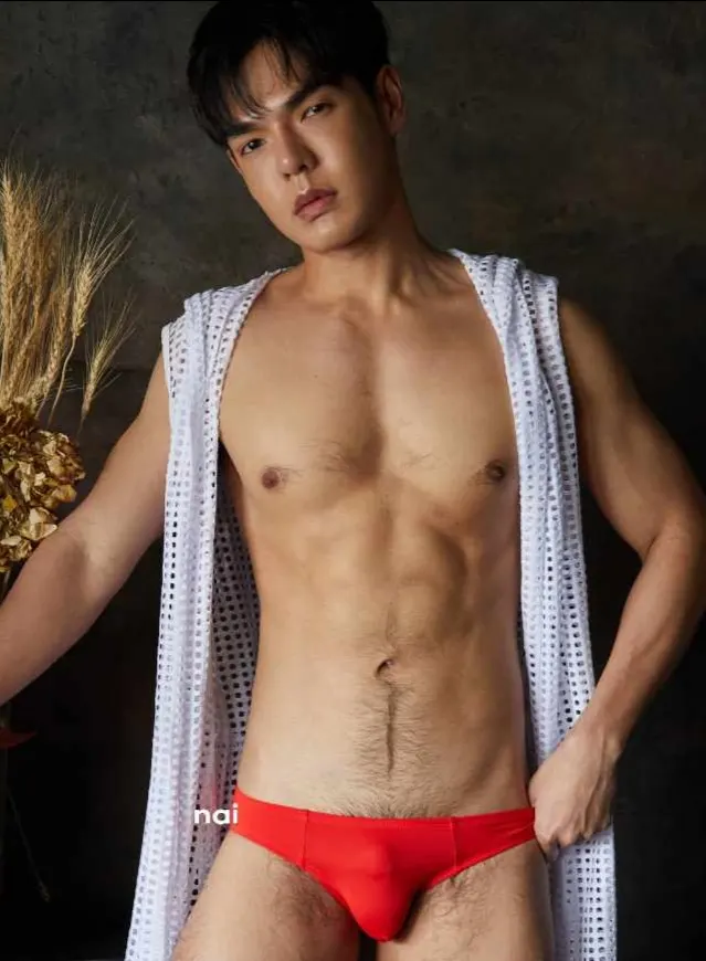 NAI PHOTOBOOK ISSUE 13