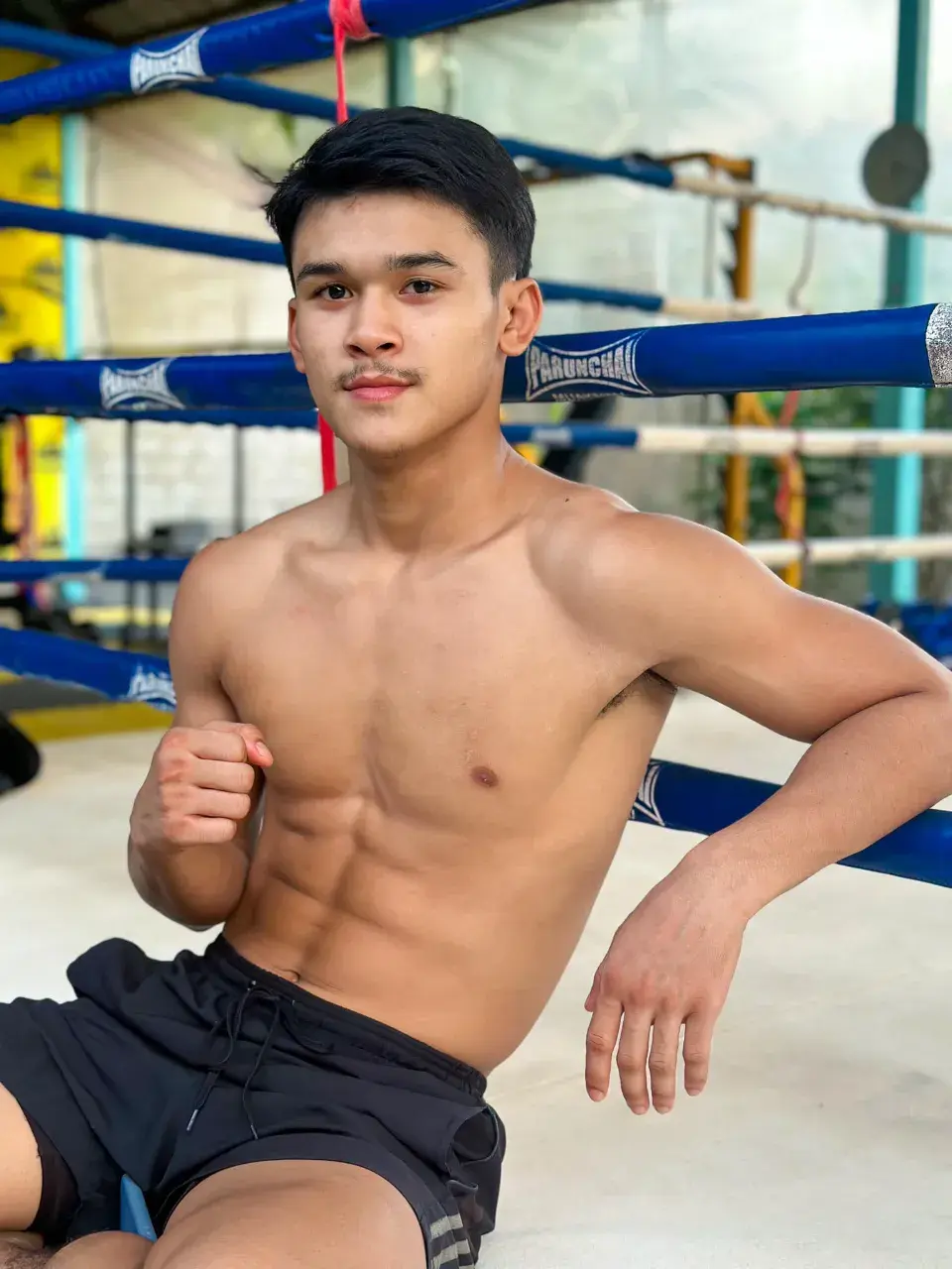 มวยโค้กยามเช้า