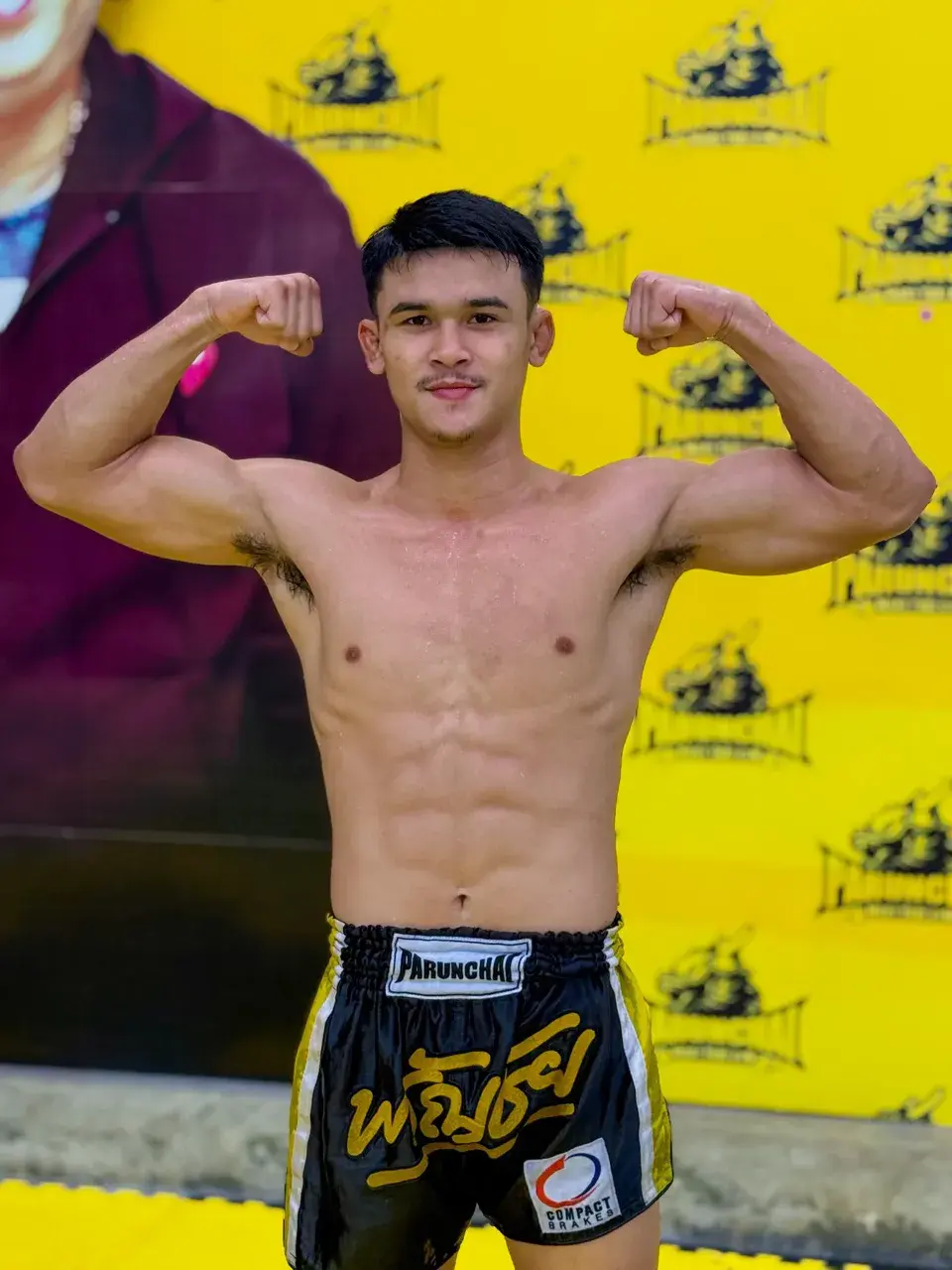 มวยโค้กยามเช้า