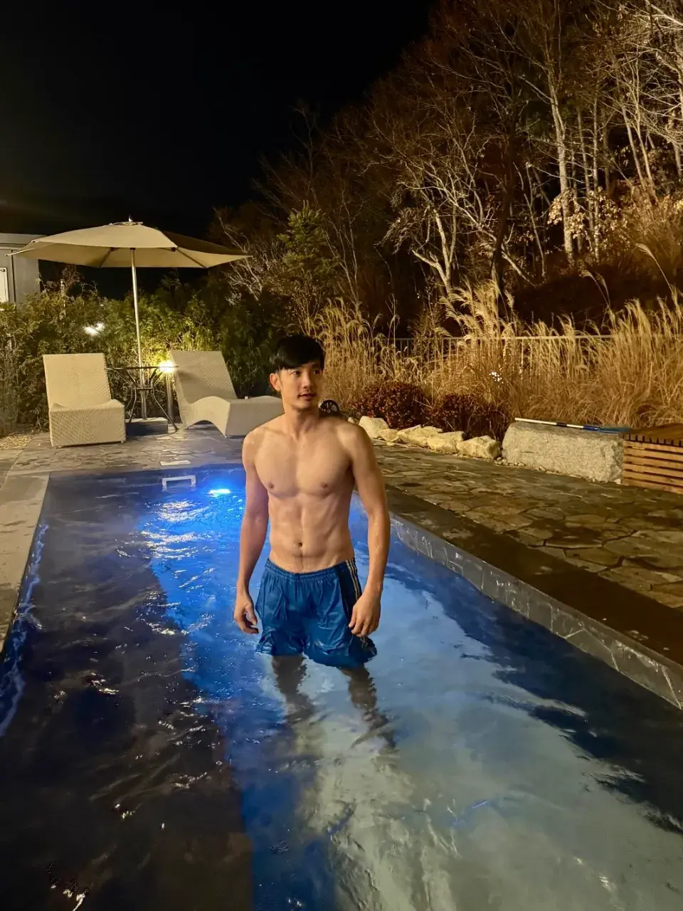 มันจะนัวร์ขนาดไหน"คิดสิ?