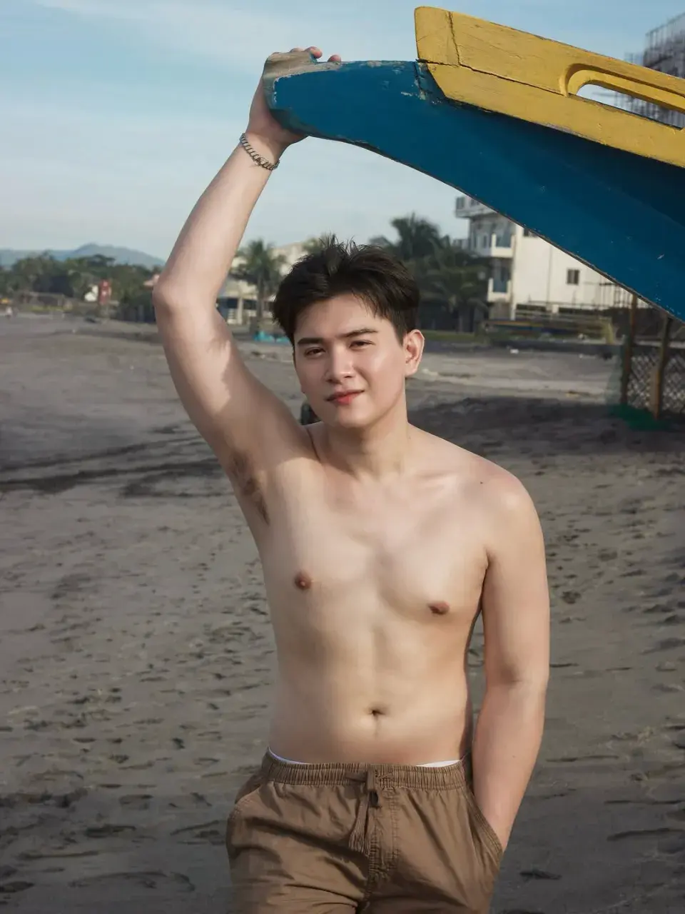 มันจะนัวร์ขนาดไหน"คิดสิ?