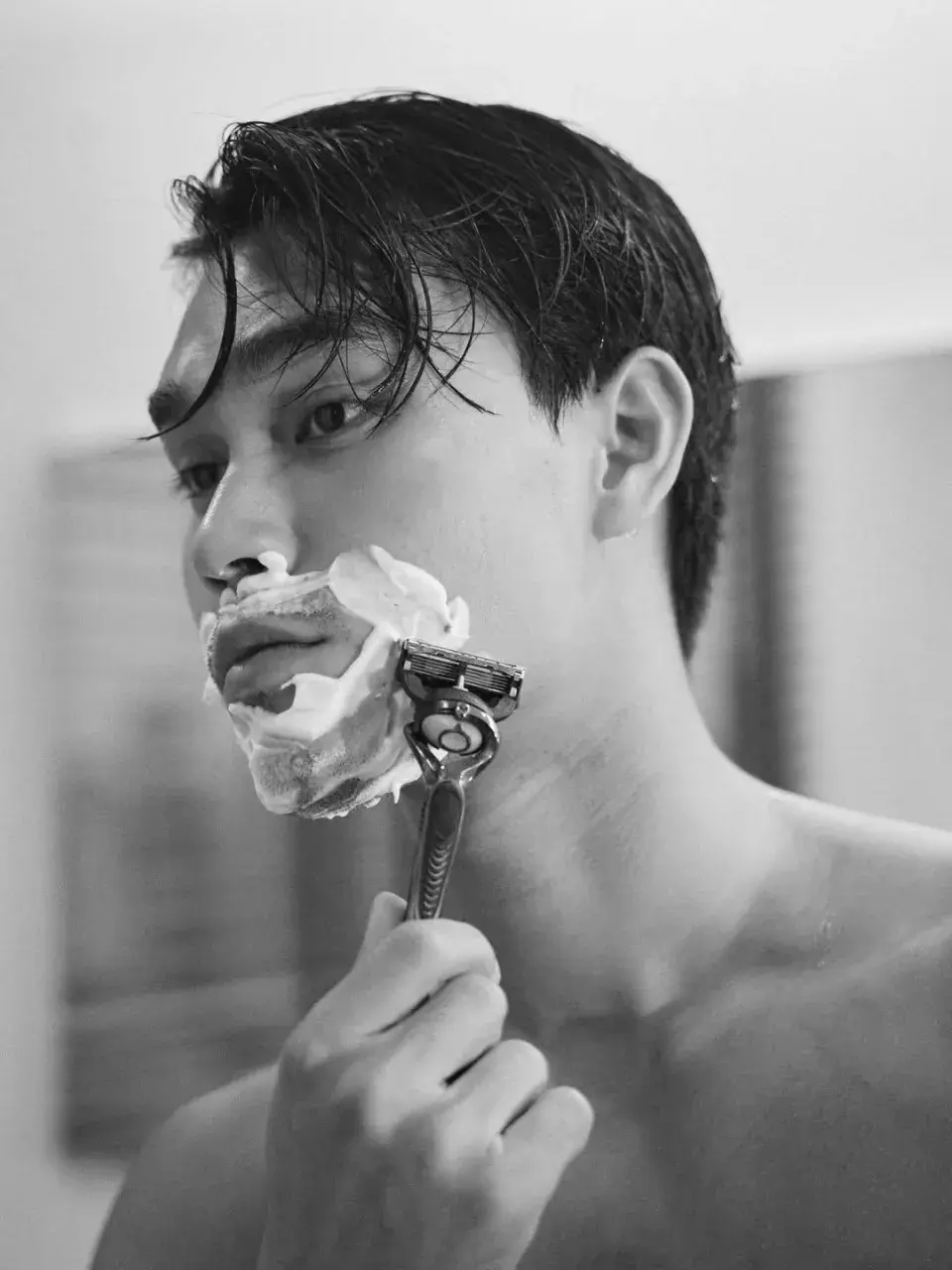 รวมพระเอกมาดเข้ม