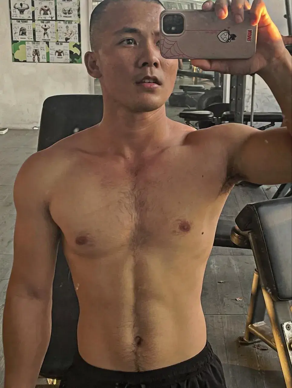 ความแน่นทำให้มันไหลออกมา