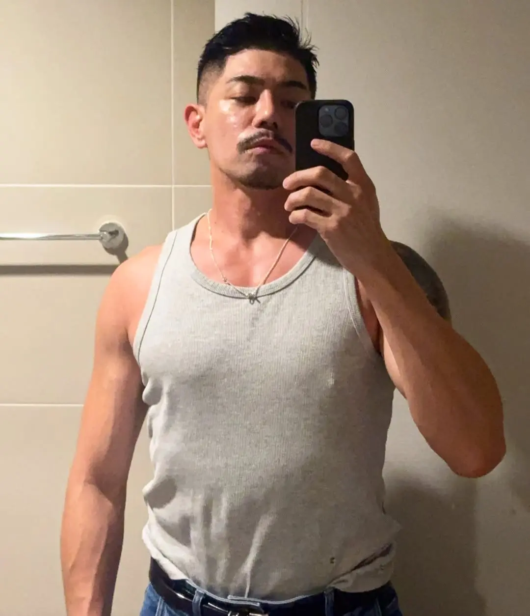 แหวกเสวจ้าดดด