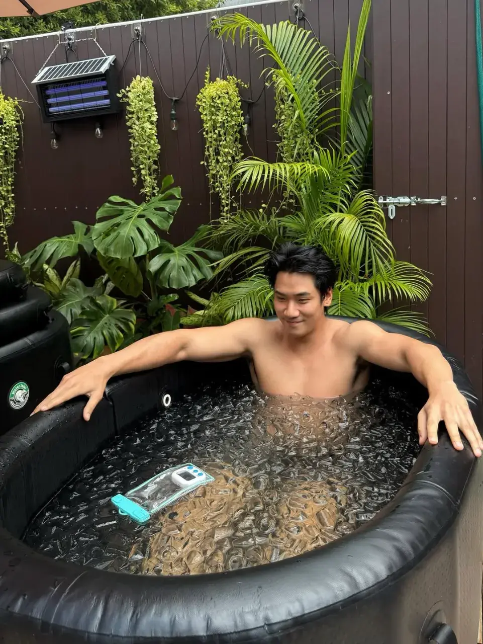 แหวกเสวจ้าดดด