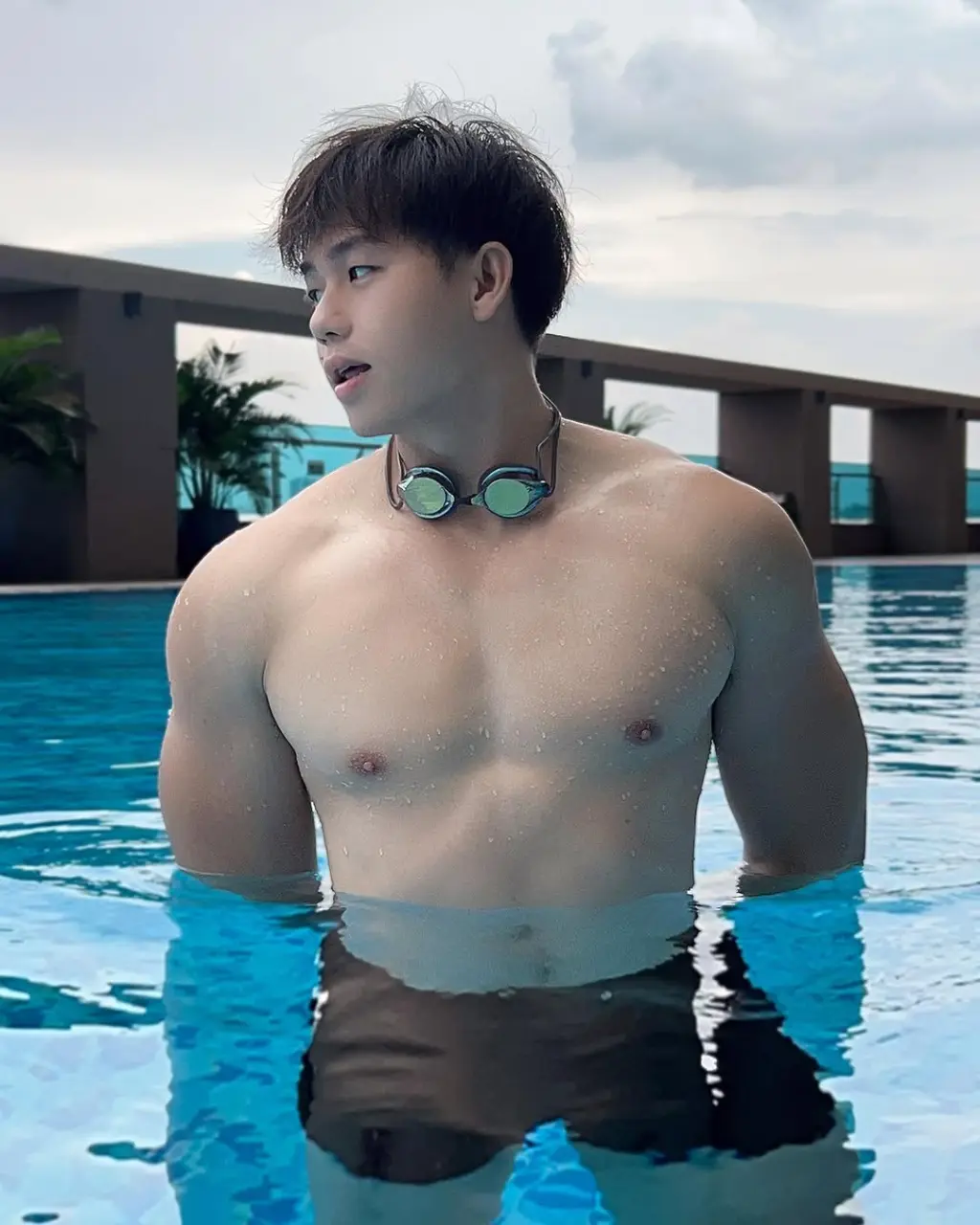 Cool guy : HIMA PHẠM