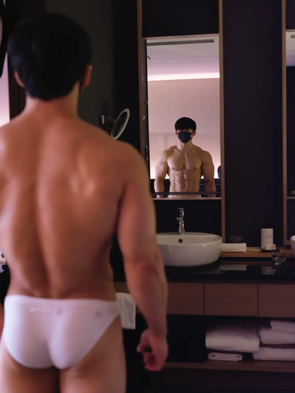 Muscle Model - こう