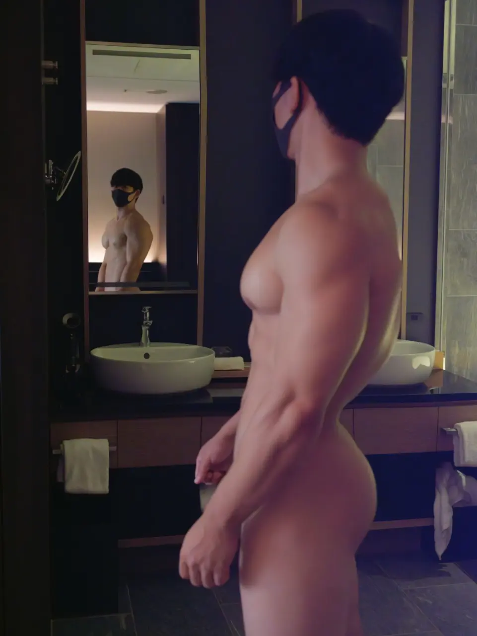 Muscle Model - こう