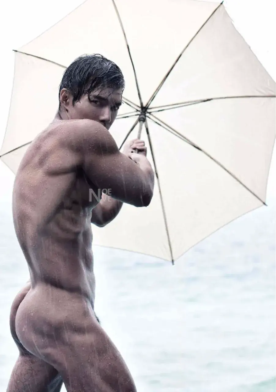 NAKED OCEAN BY XIE ZIQIU