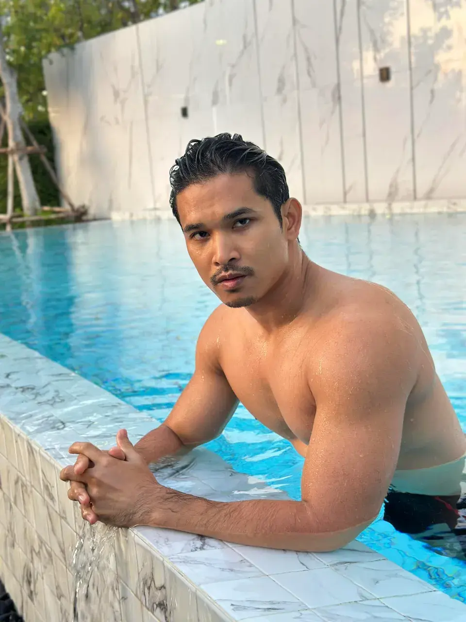 พี่ต้อมที่1ในความแน่นเสวๆ