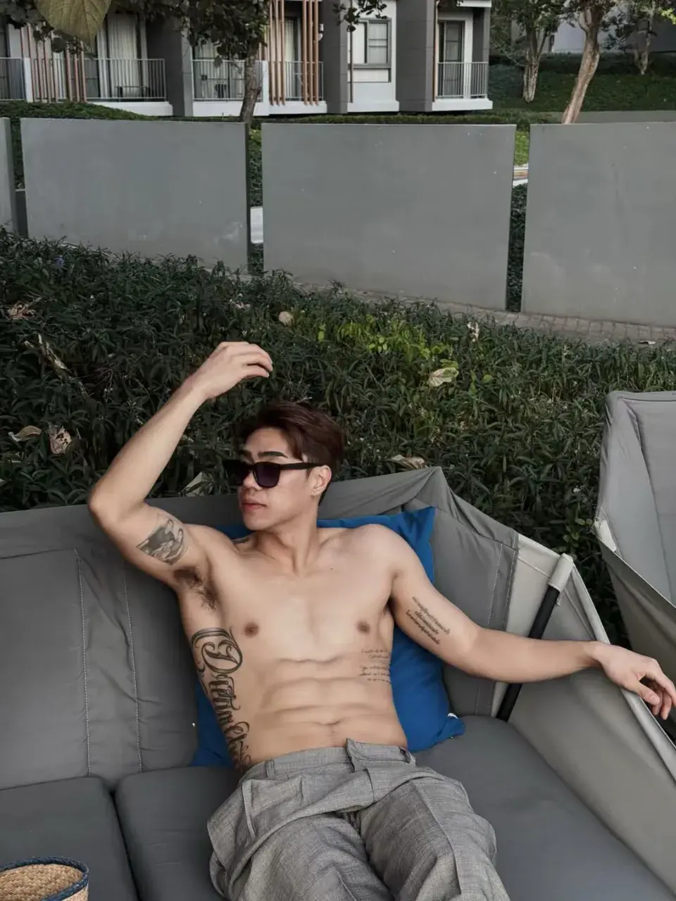 ภาพชวนน้ำแตก