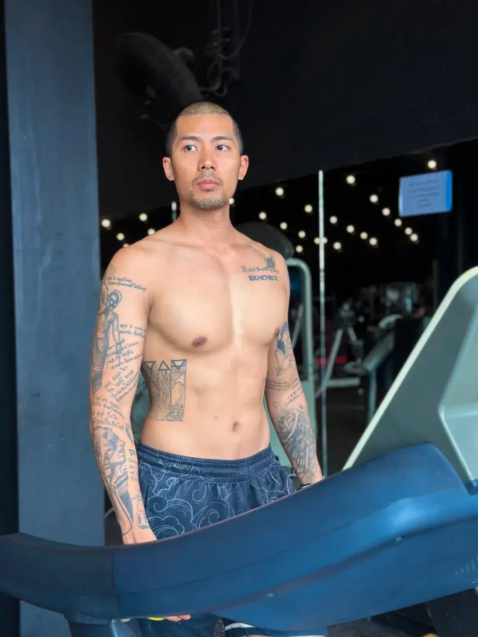 ภาพชวนน้ำแตก