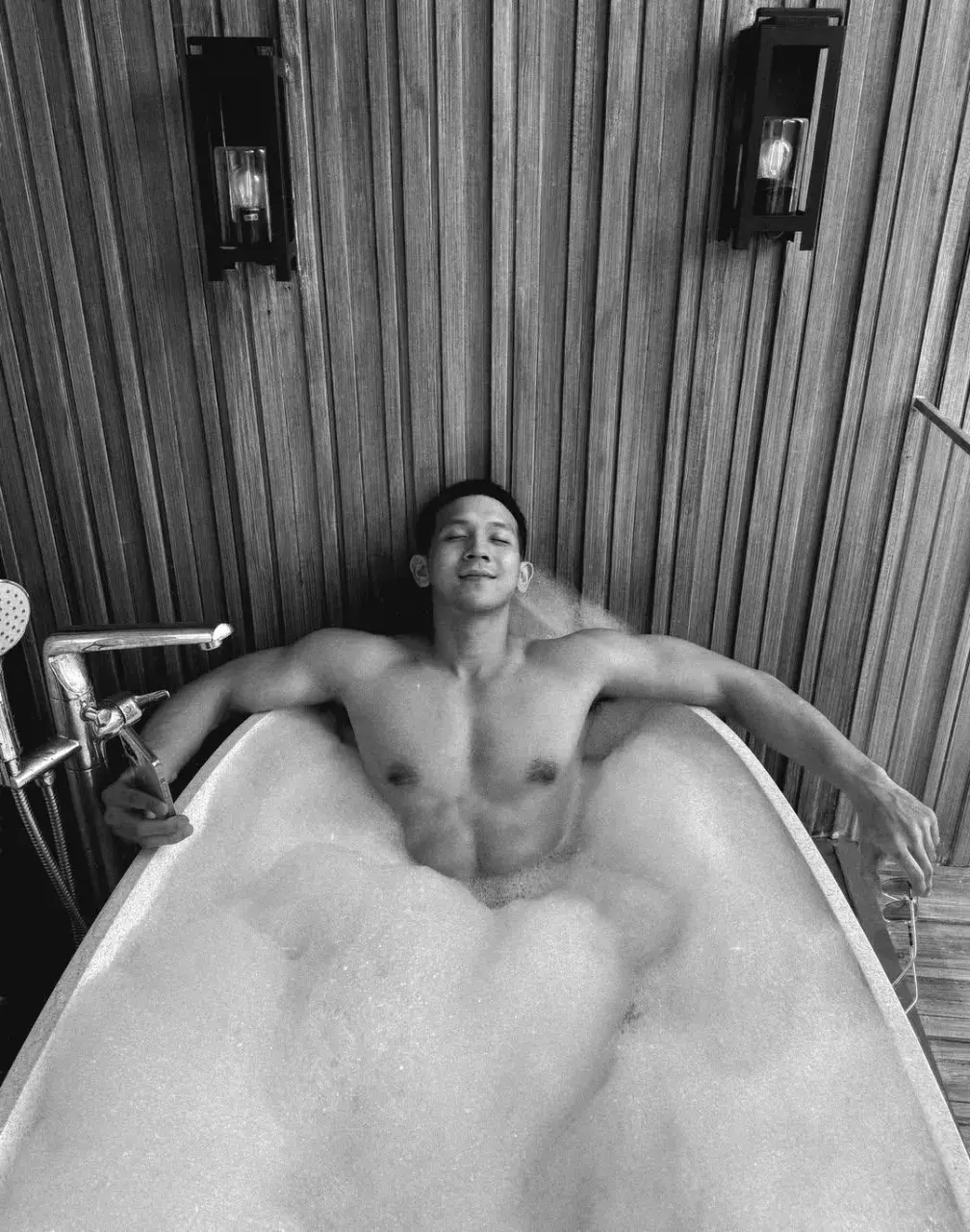 โพสให้รู้ว่ามันแซ่บ