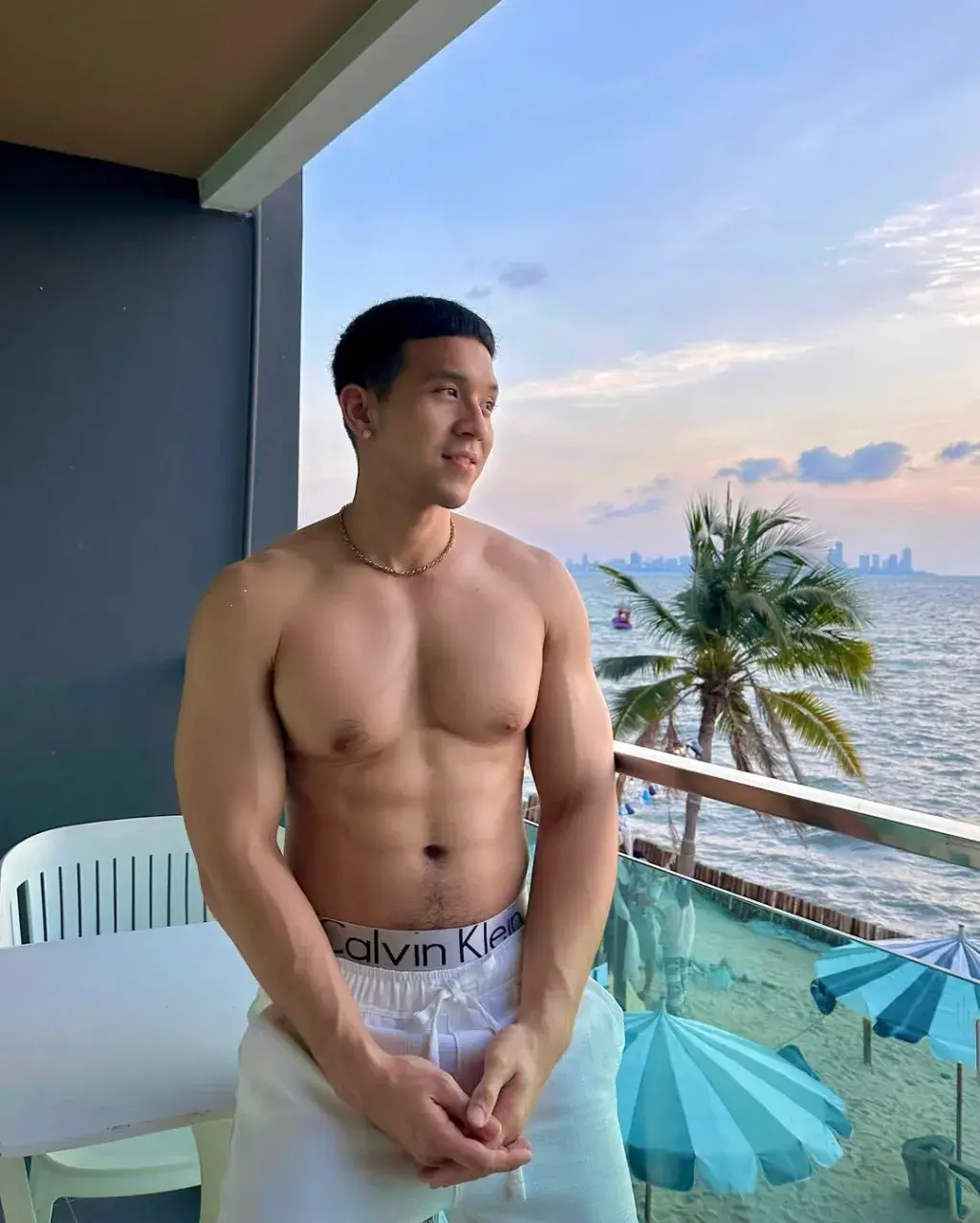 โพสให้รู้ว่ามันแซ่บ