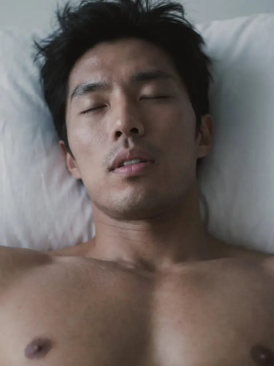 ลักหลับดีมั้ย