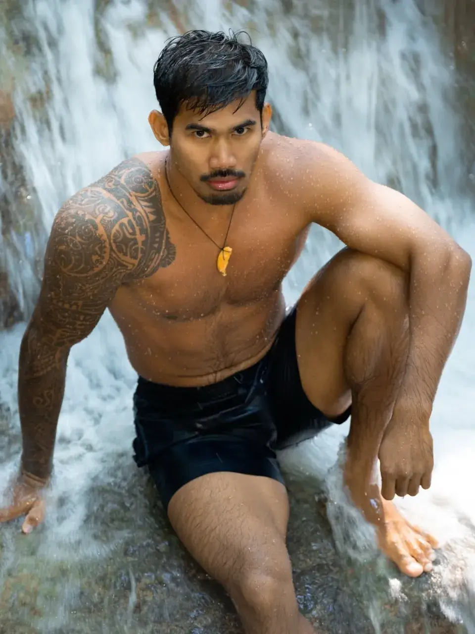 ลักหลับดีมั้ย