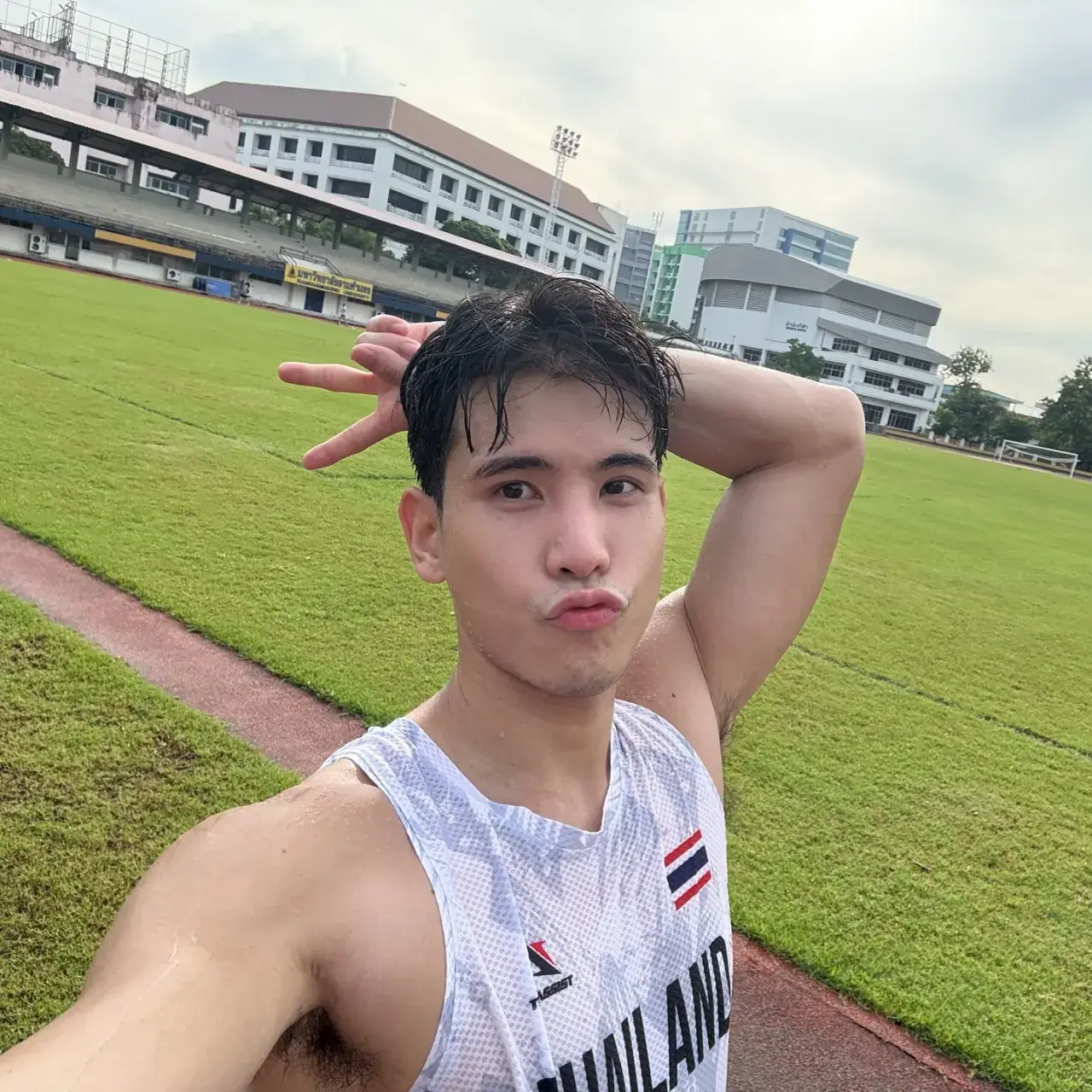 พี่ก็แน่นกันเกิ้น