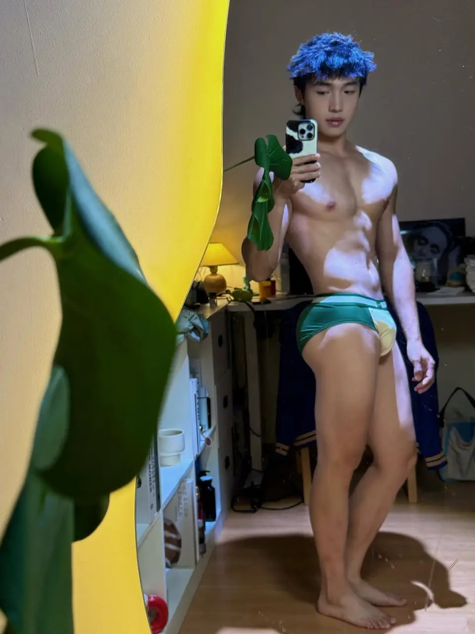 Cool and cute guy : 吕宁