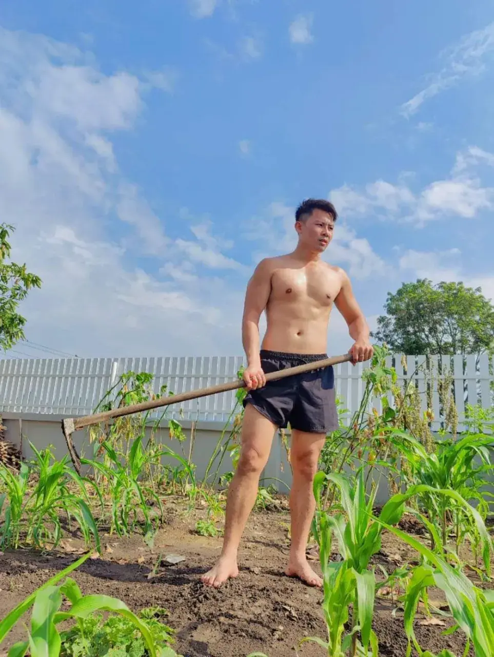 อ้าย..ชอบทำสวน