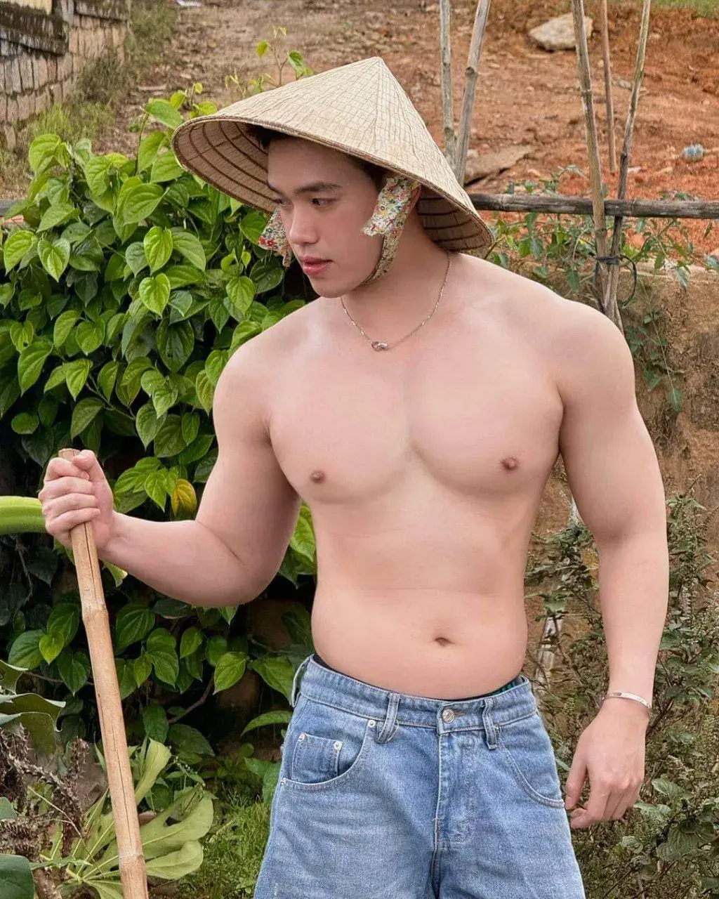 อ้าย..ชอบทำสวน