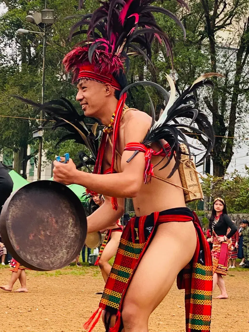 หนุ่มอิฟูเกา