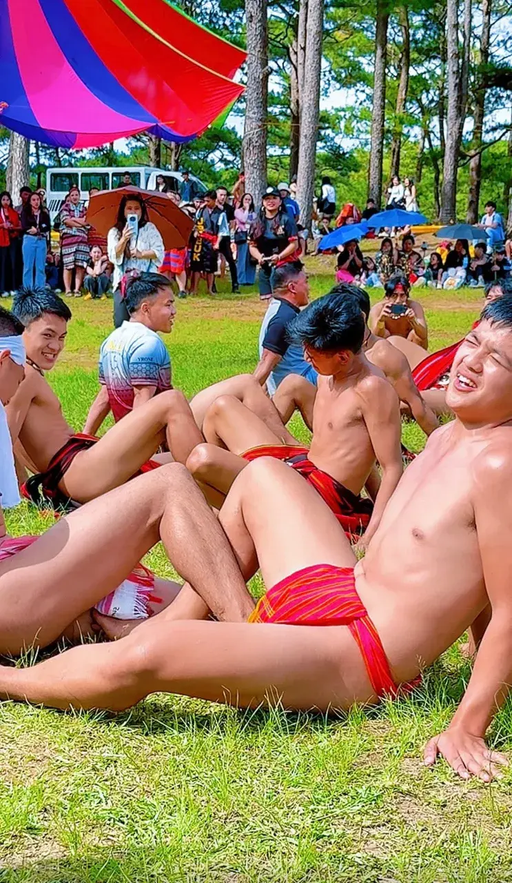 หนุ่มอิฟูเกา