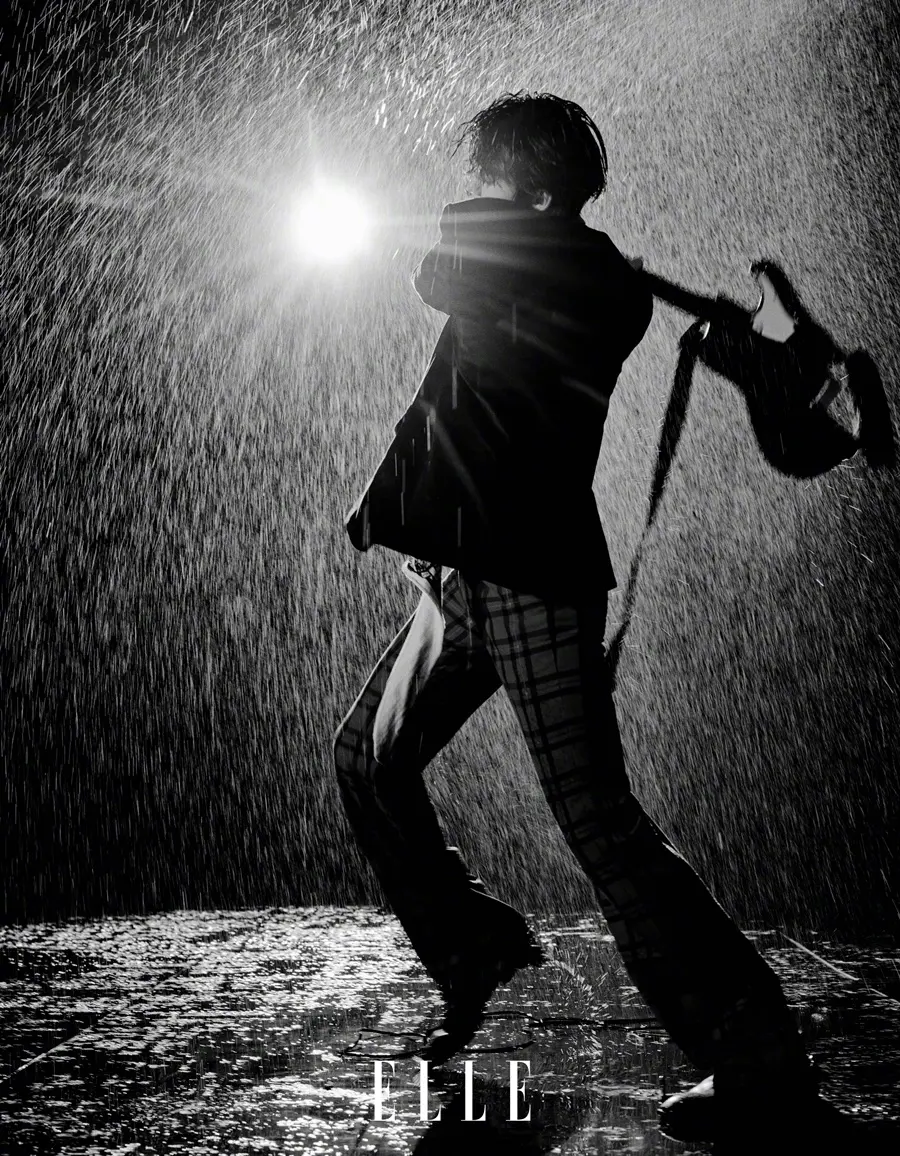 Yu Shi @ ELLE China December 2025