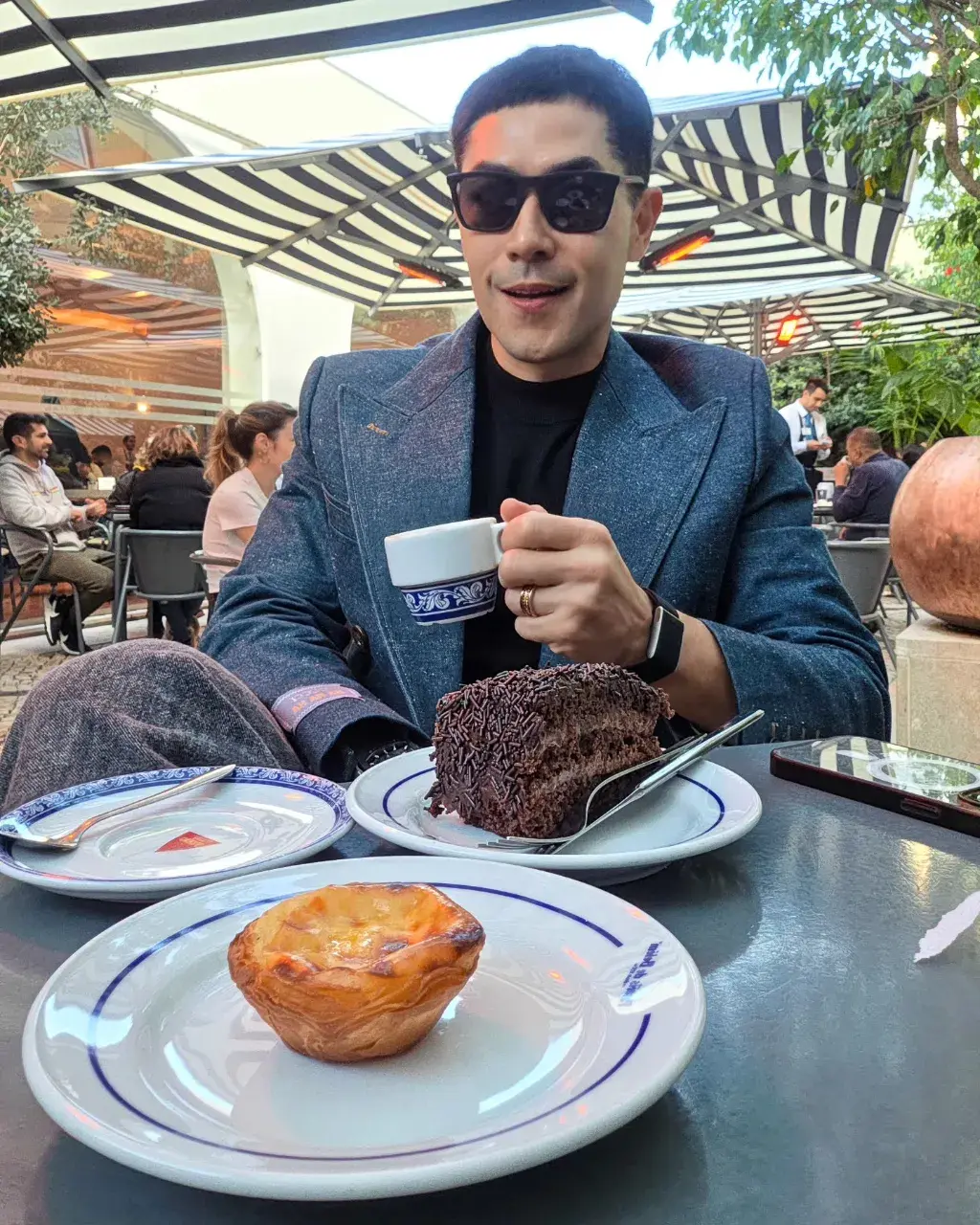 อิ่มจุกๆ