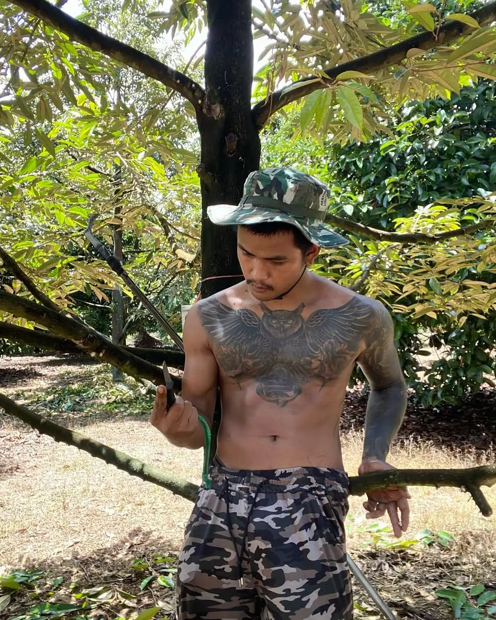 ไม่ต้องลวกขมคอก็ยอม