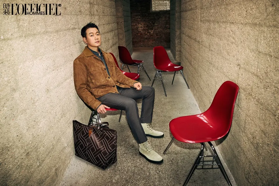 Tong Dawei @ L&rsquo;OFFICIEL HOMMES China December 2025