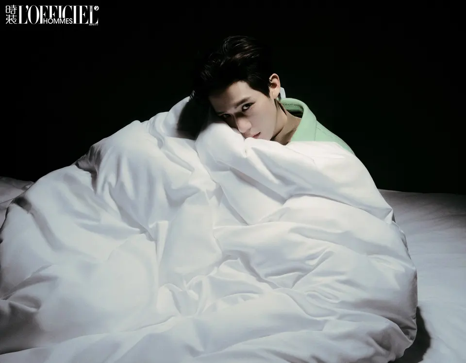 Wang Anyu @ L&rsquo;OFFICIEL HOMMES China January 2026