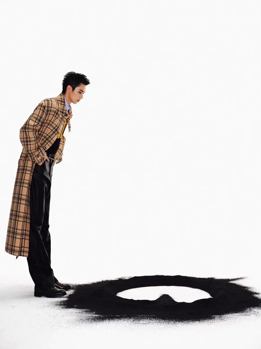 Luo Yizhou @ Vanity Teen China December 2025