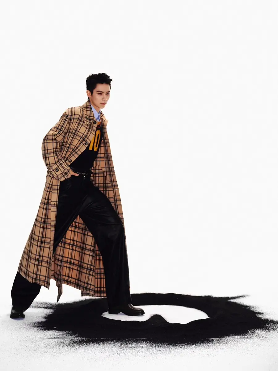 Luo Yizhou @ Vanity Teen China December 2025