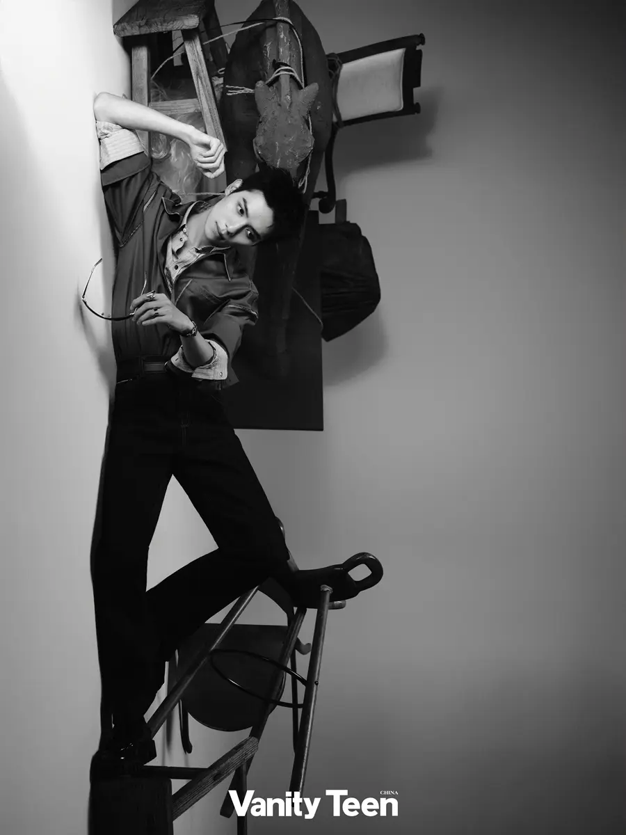 Luo Yizhou @ Vanity Teen China December 2025