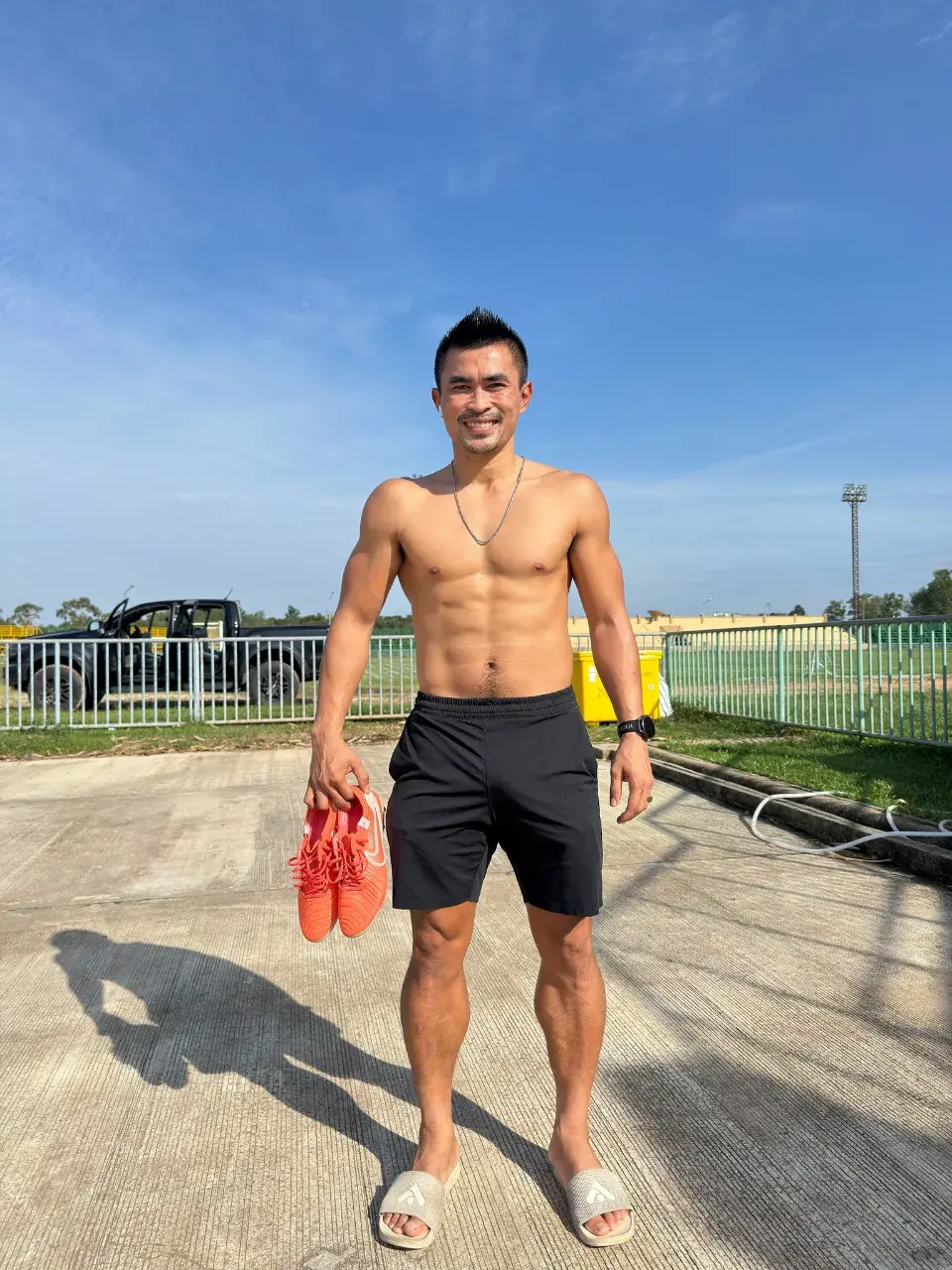 หลงในความแน่น