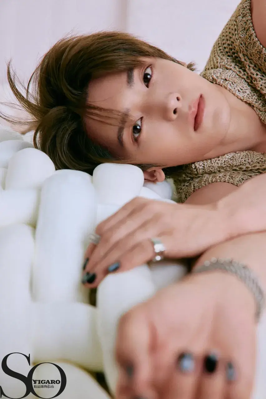 Hou Minghao @ SoFIGARO China January 2026