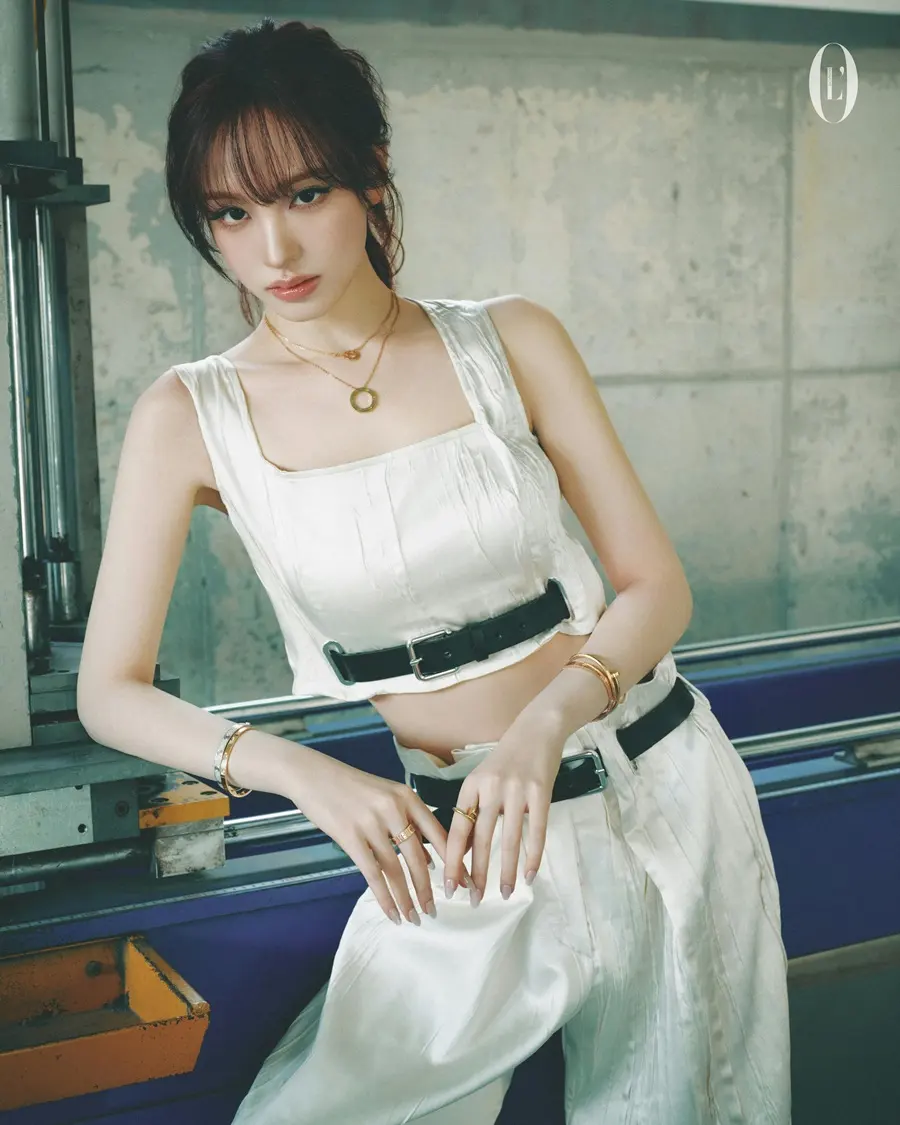 (IVE) Liz @ L'OFFICIEL Singapore December-January 2026