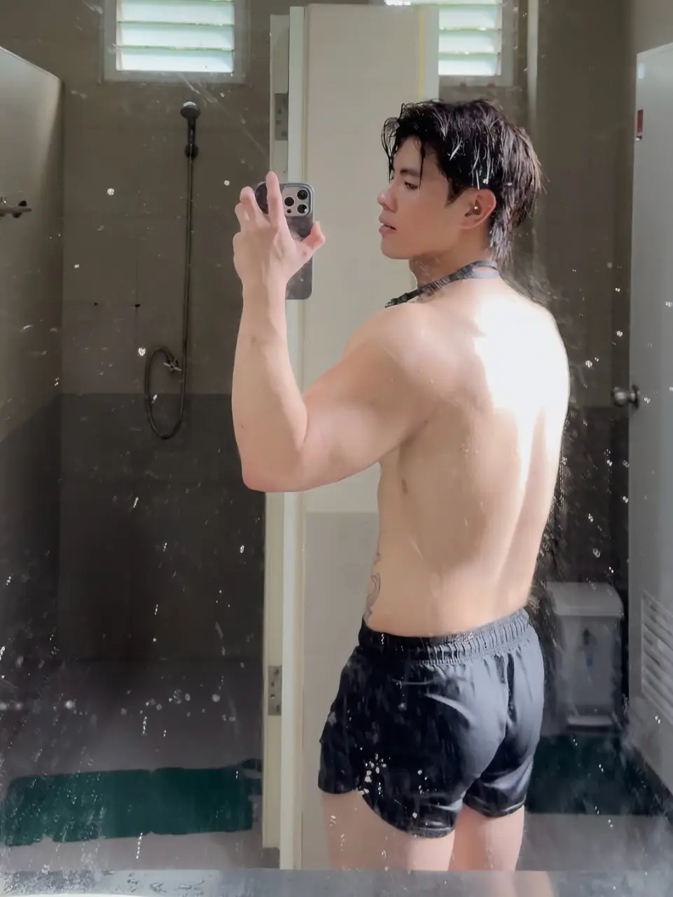 Cool guy : NAPLUS A.