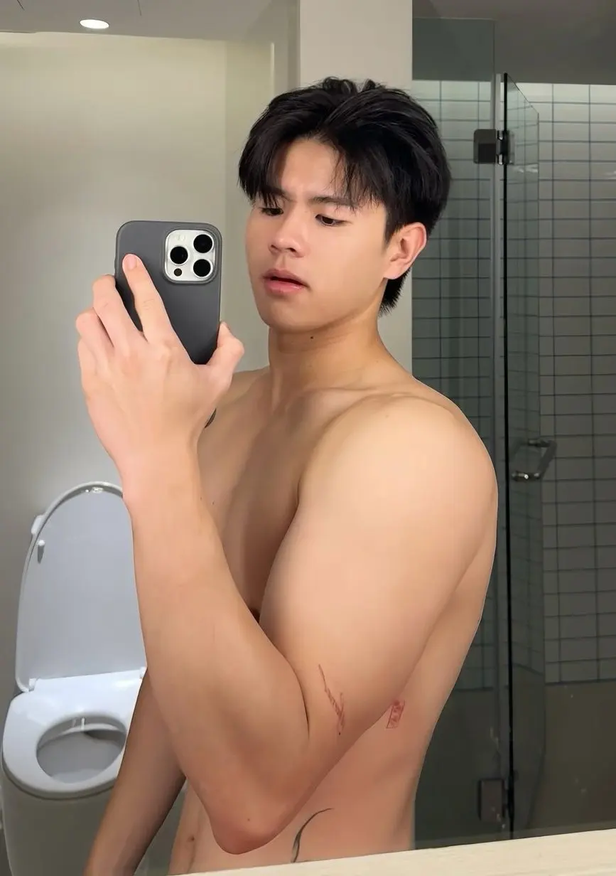 Cool guy : NAPLUS A.