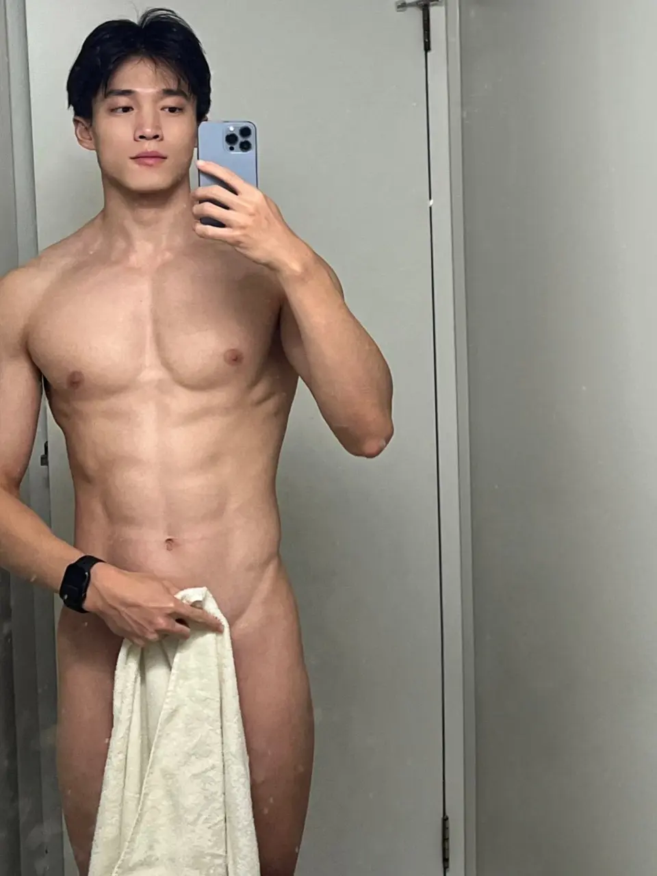 รูปหล่อเร้าอารมณ์ . 14