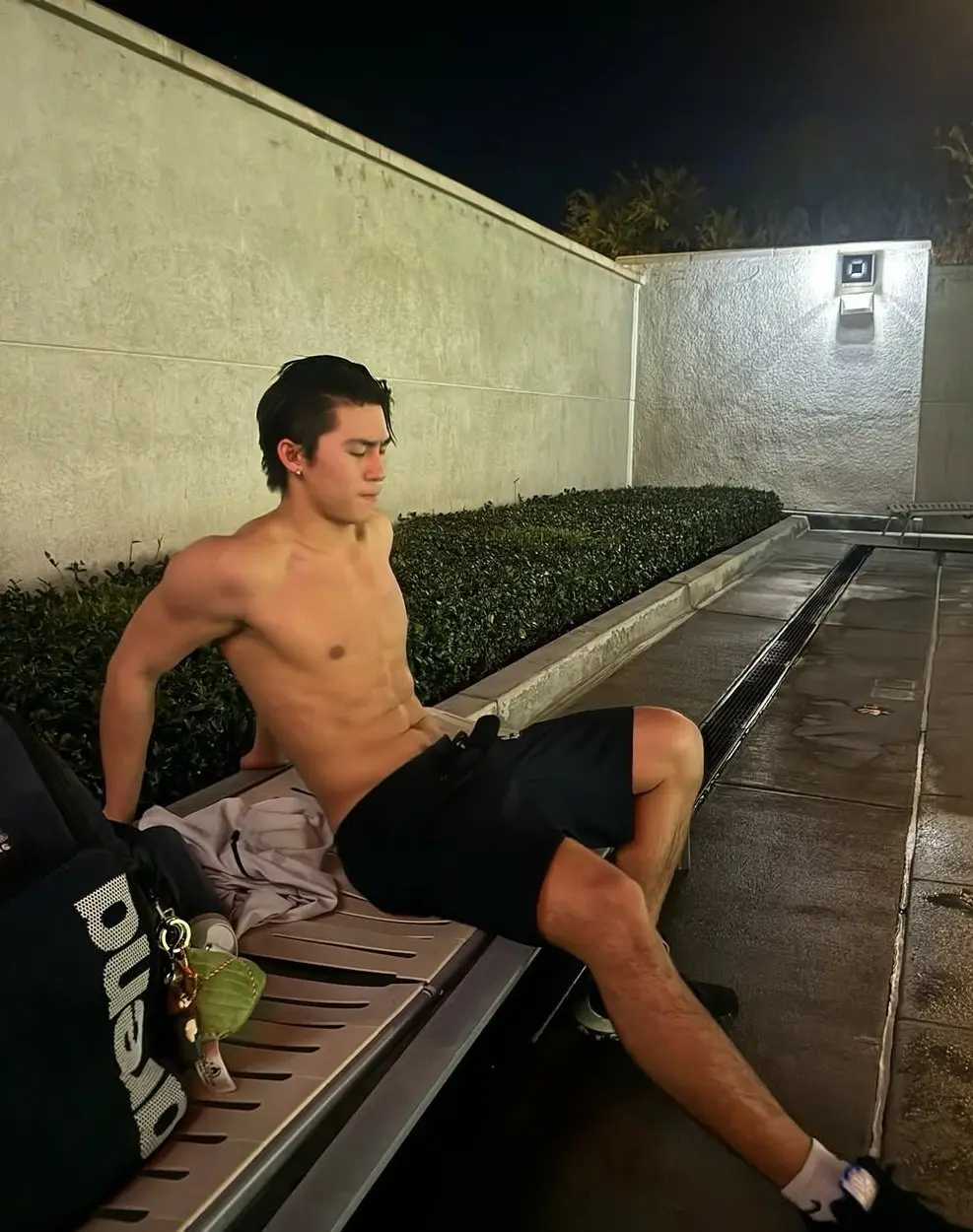 รูปหล่อเร้าอารมณ์ . 14