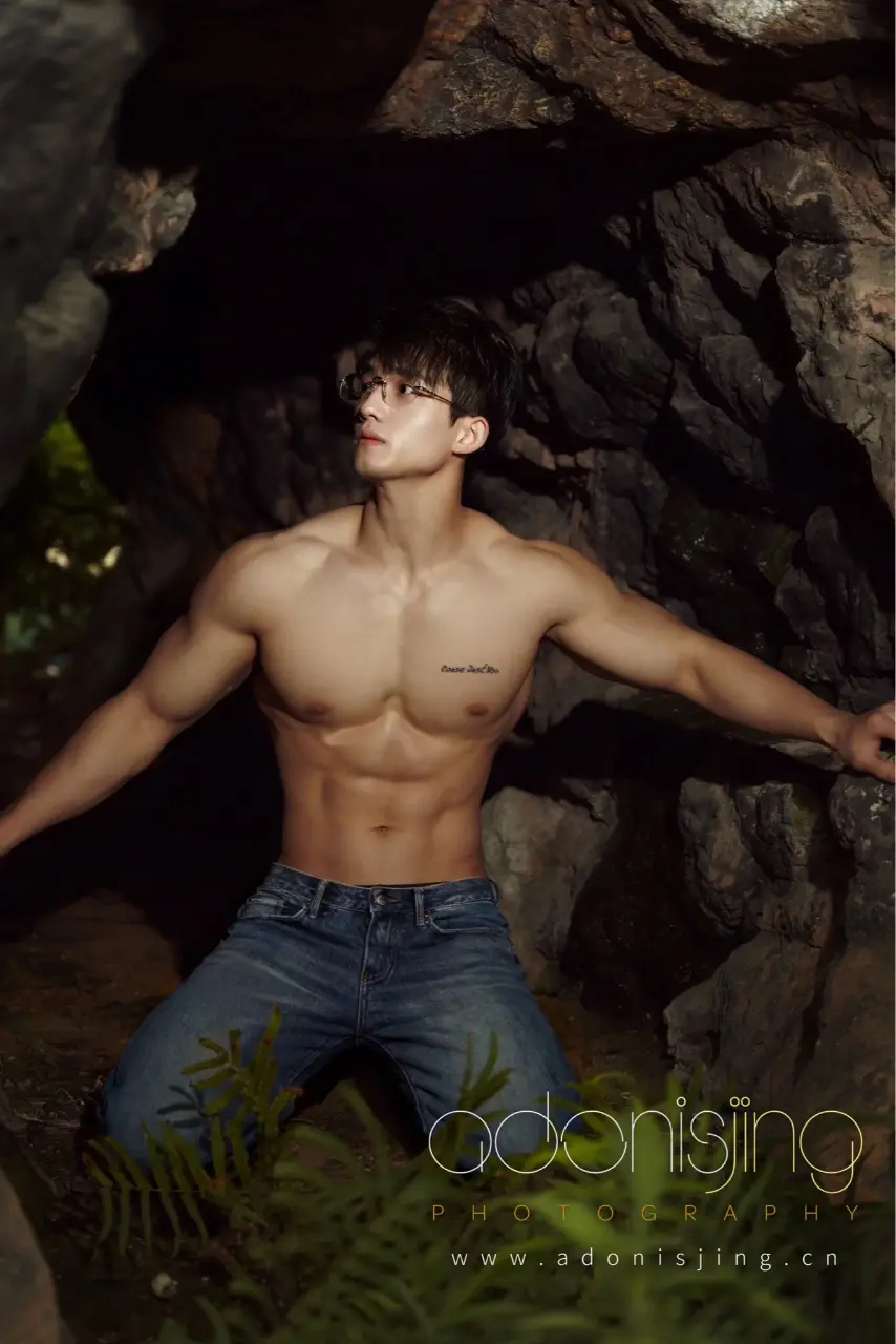 รูปหล่อเร้าอารมณ์ . 14