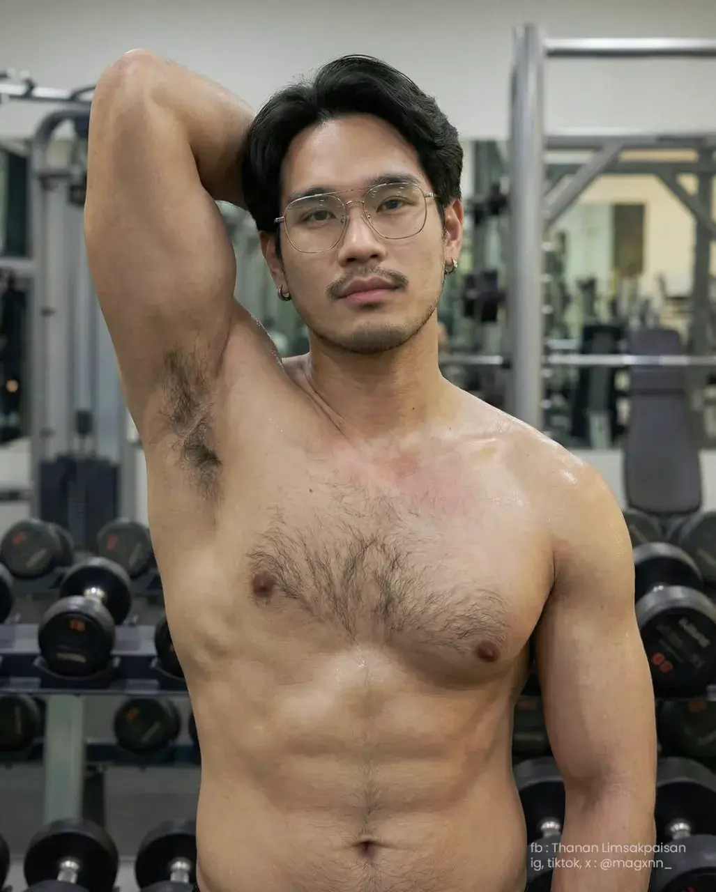 แซ่บลืมกลืน