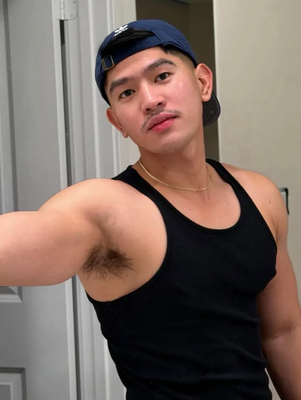 แซ่บลืมกลืน